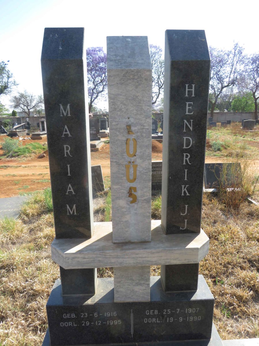 ?OUS Hendrik J.J. 1907-1990 & Maria M. 1916-1995