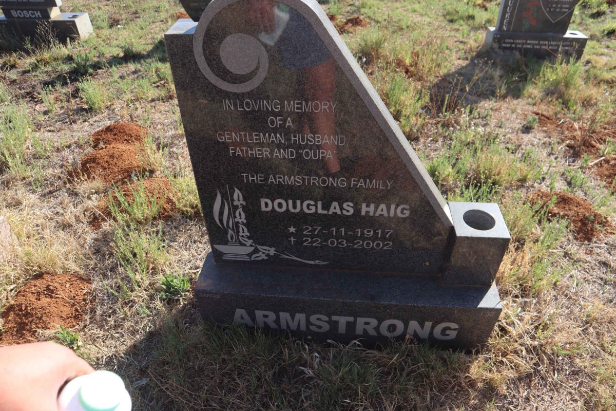 ARMSTRONG Douglas Haig 1917-2002