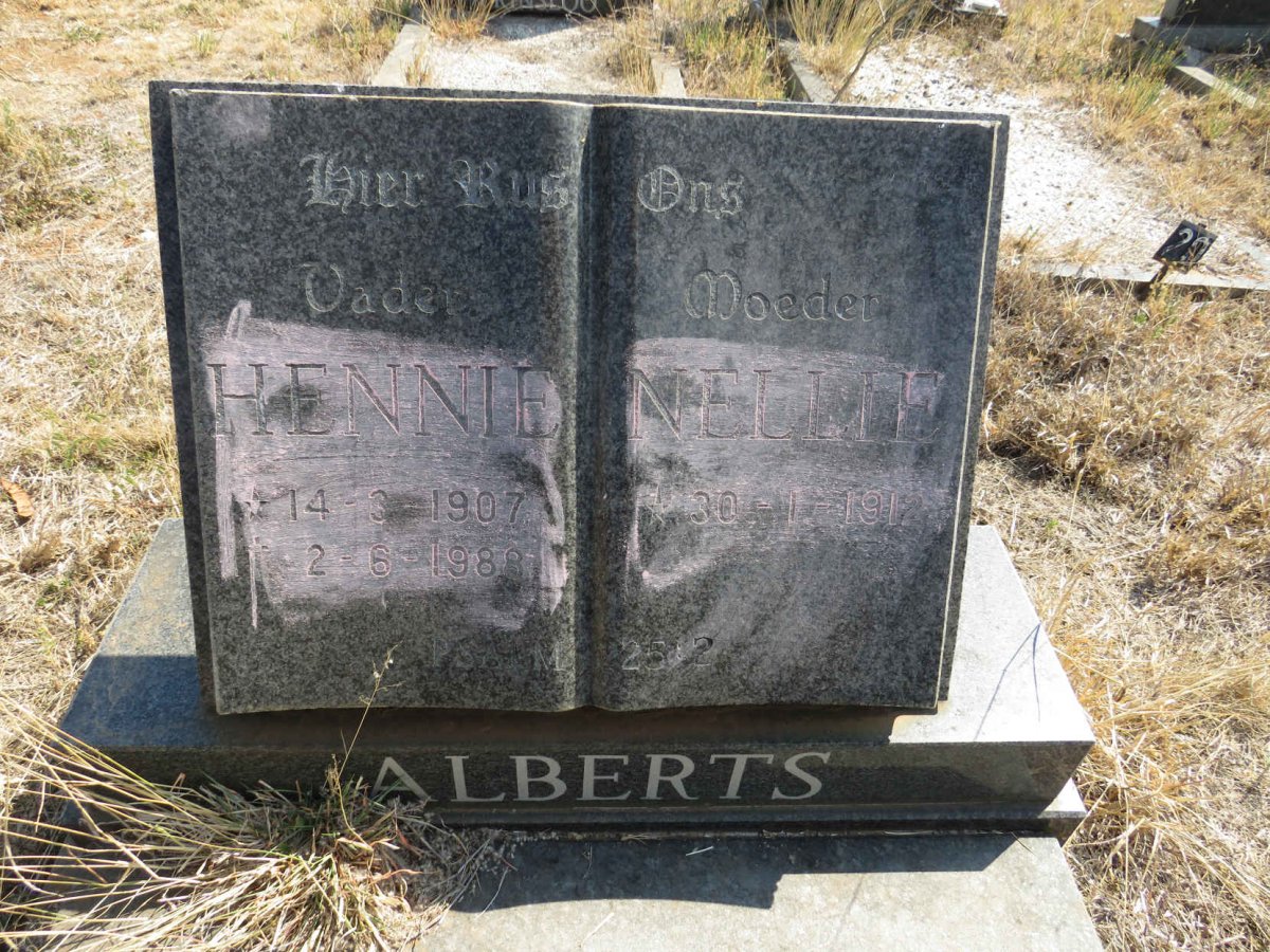 ALBERTS Hennie 1917-1988 & Nellie 1912-