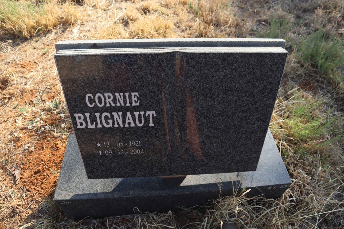 BLIGNAUT Cornie 1921-2004