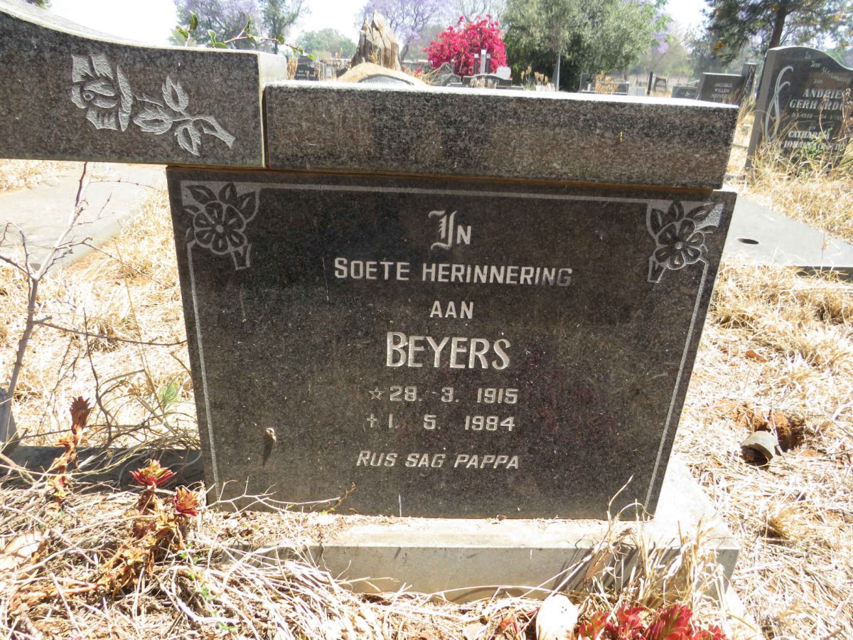 BEHRENS Beyers 1915-1984 & Maria Magdalena Johanna 1916-1998 _2