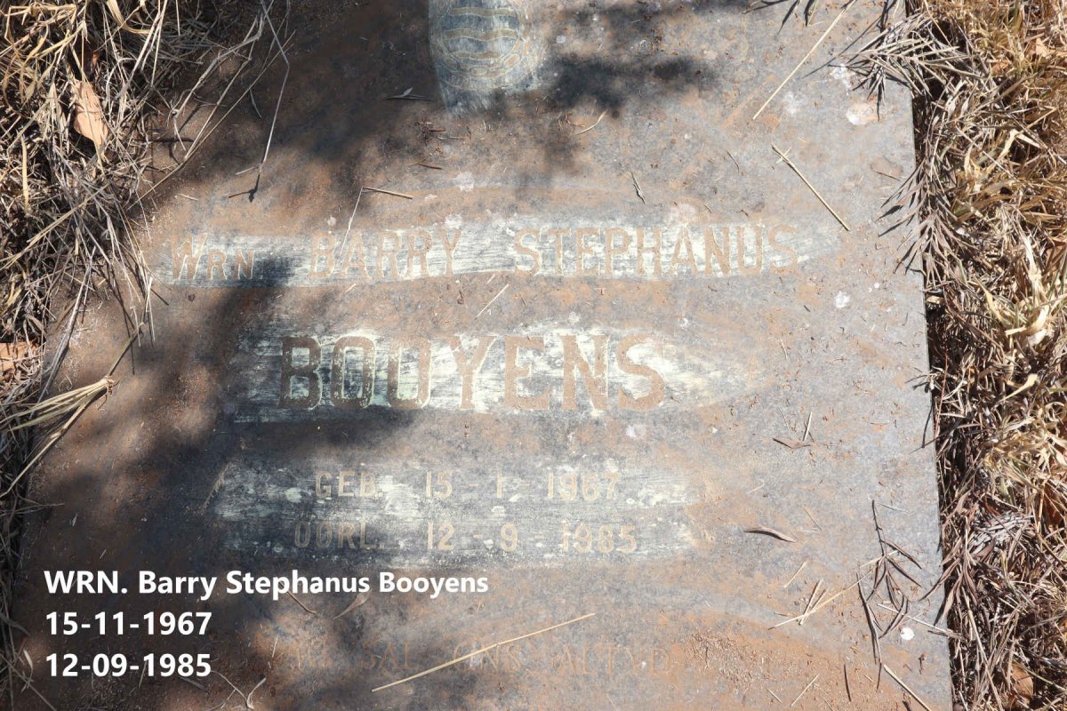 BOOYENS Barry Stephanus 1967-1985