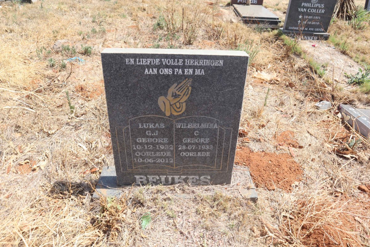 BEUKES Lukas G.J. 1932-2012 & Wilhelmina C. 1933-