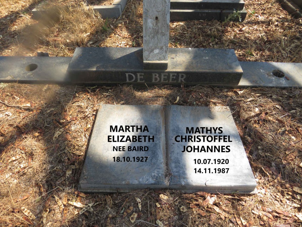 BEER Mathys Christoffel Johannes, de 1920-1987 & Martha Elizabeth BAIRD 1927-
