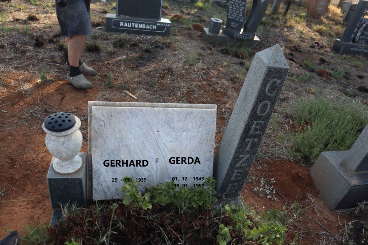 COETZEE Gerhard 1939- & Aletta Gertruida LAIDLAW 1945-1999_1