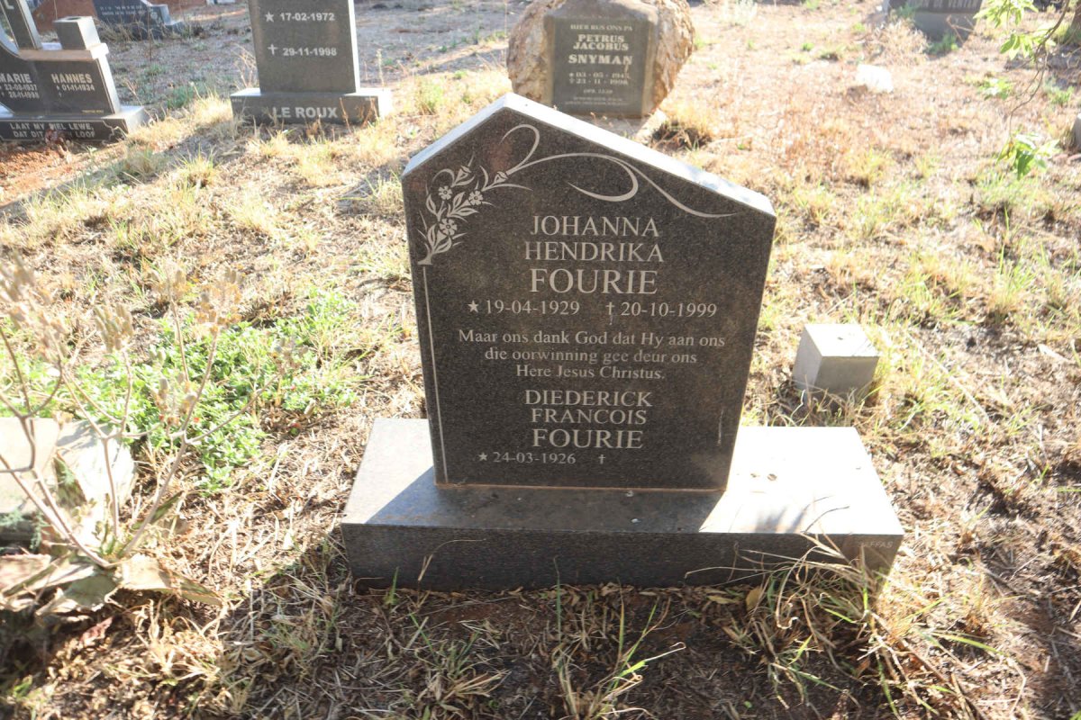 FOURIE Diederick Francois 1926- & Johanna Hendrika 1929-1999