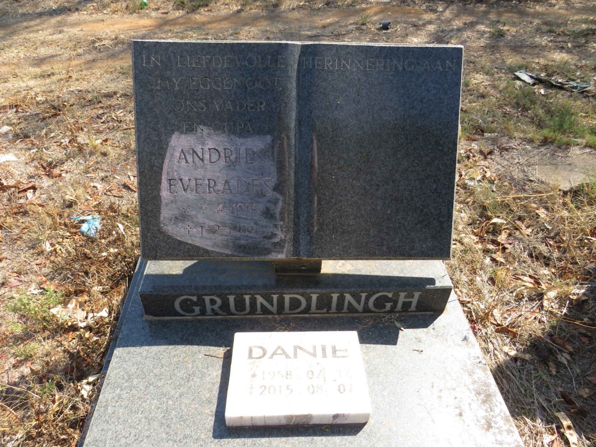 GRUNDLINGH Andries Everades 1935-1989 :: GRUNDLINGH Danie 1958-2015_1