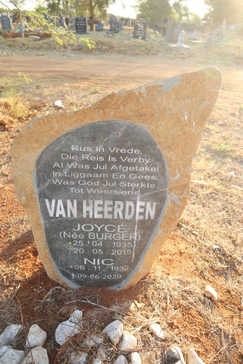 HEERDEN Nic, van 1932-2020 & Joyce BURGER 1935-2015