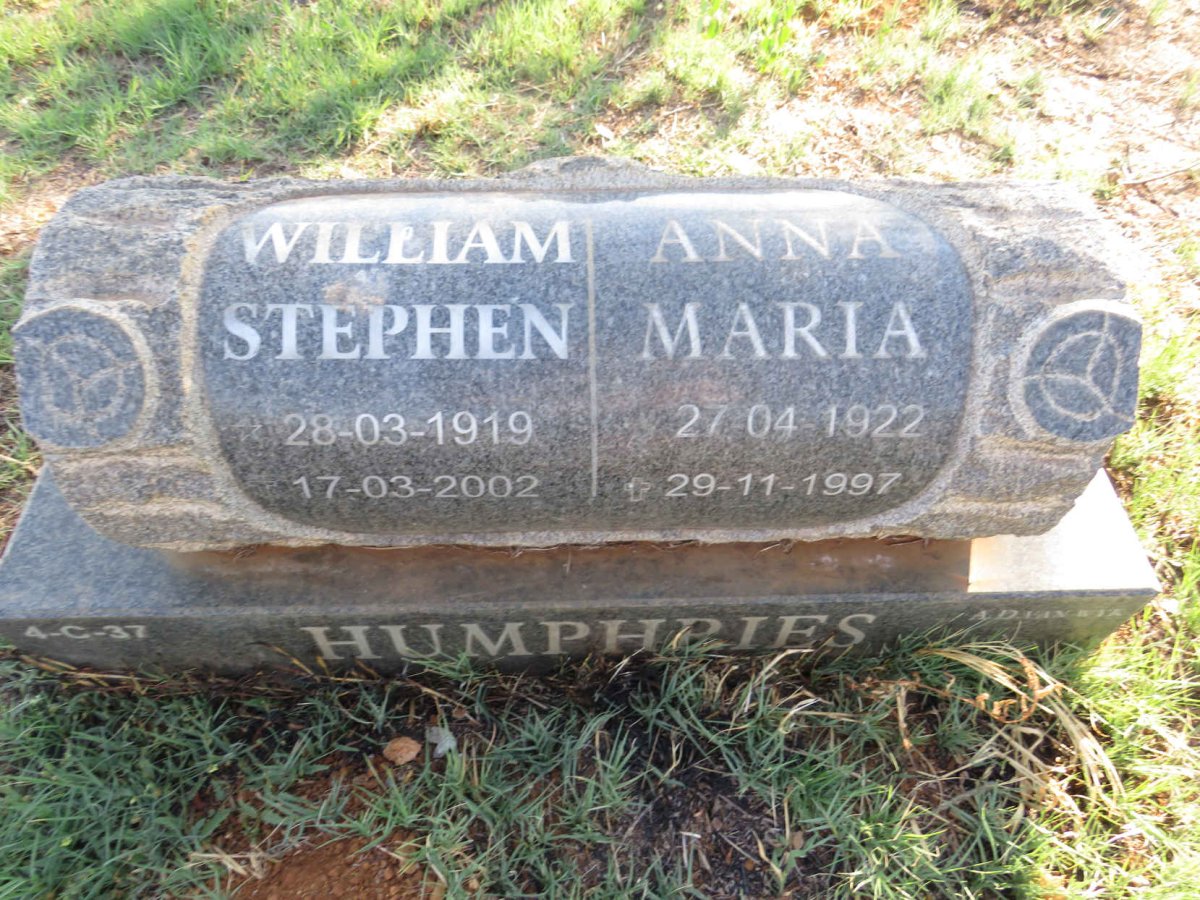 HUMPHRIES William Stephen 1919-2002 & Anna Maria 1922-1997