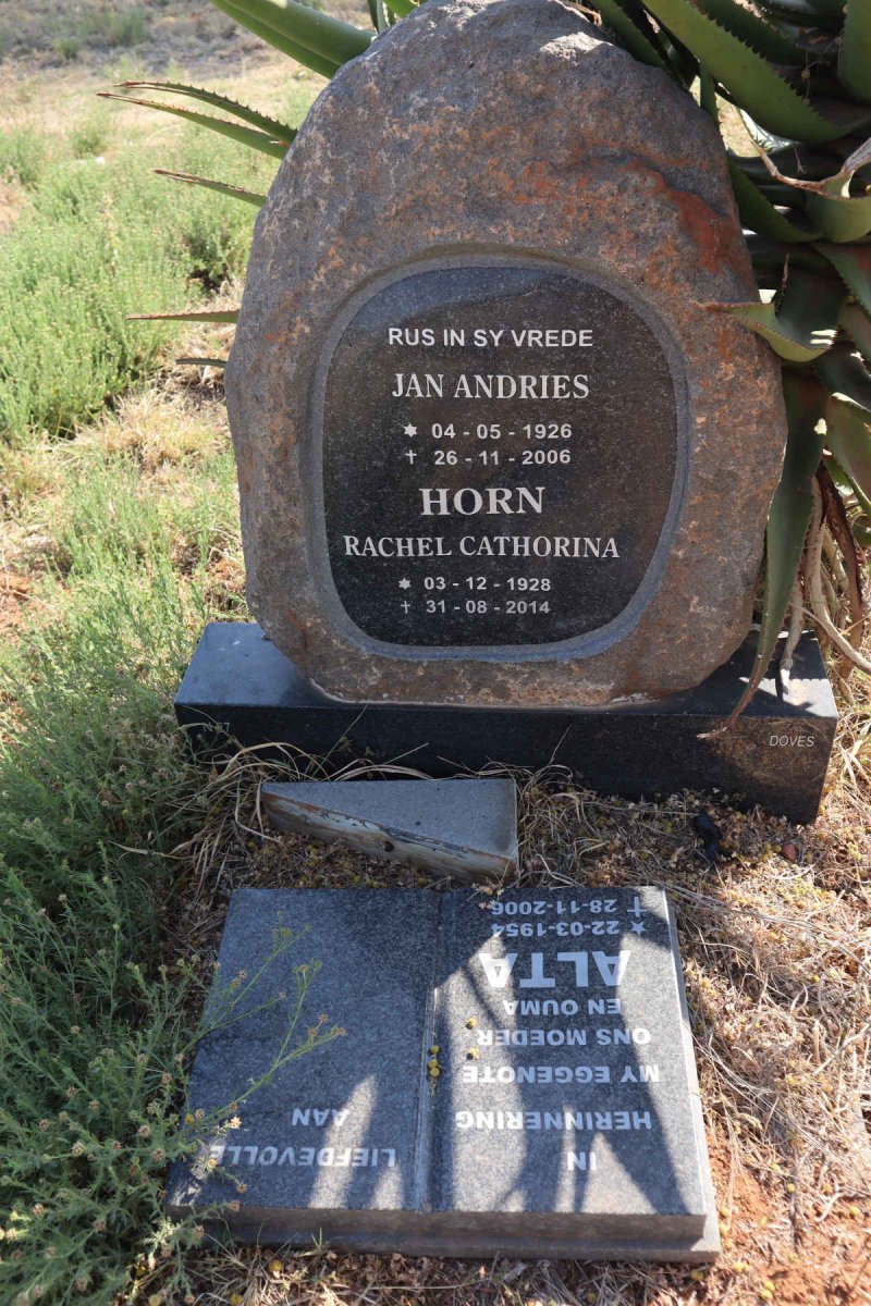 HORN Jan Andries 1926-2006 & Rachel Cathorina 1928-2014 :: ? Alta 1954-2006 _1