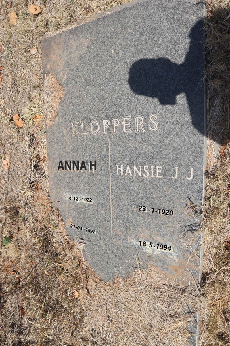 KLOPPERS Hansie J.J. 1920-1994 & Anna H. 1922-1998