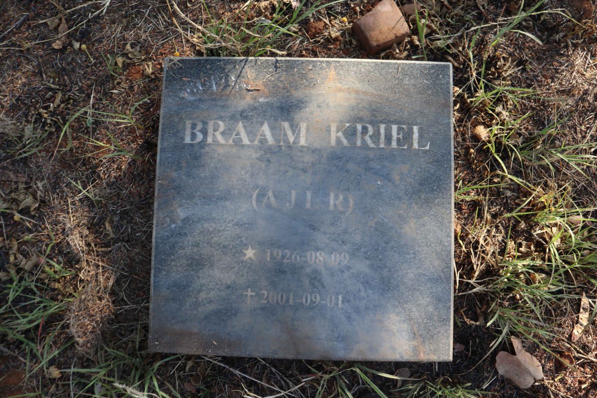 KRIEL Braam 1926-2001