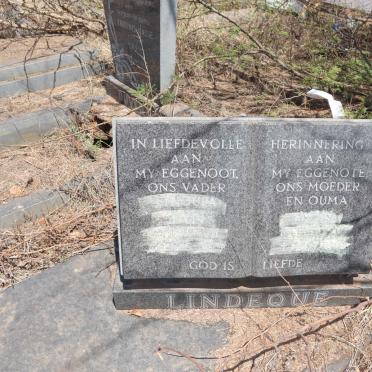 LINDEQUE Jan 1911-1995 & Min 1907-1998