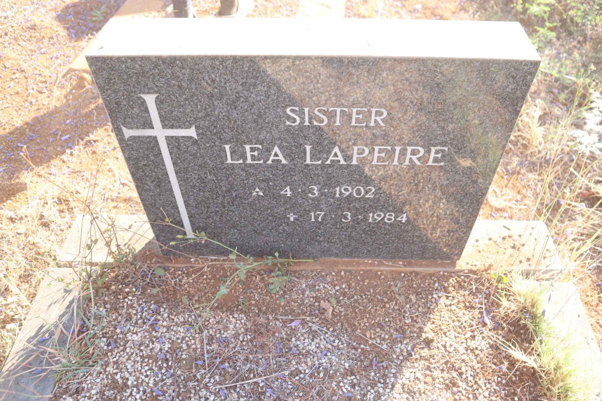 LAPEIRE Lea 1902-1984