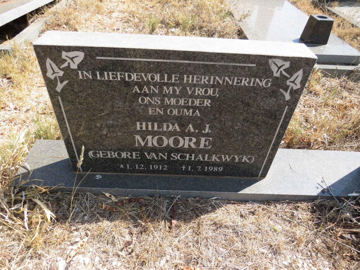 MOORE Hilda A.J. nee VAN SCHALKWYK 1912-1989