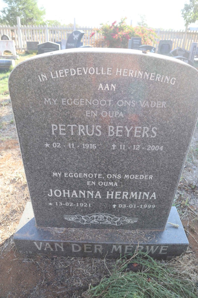 MERWE Petrus Beyers, van der 1916-2004 & Johanna Hermina 1921-1999