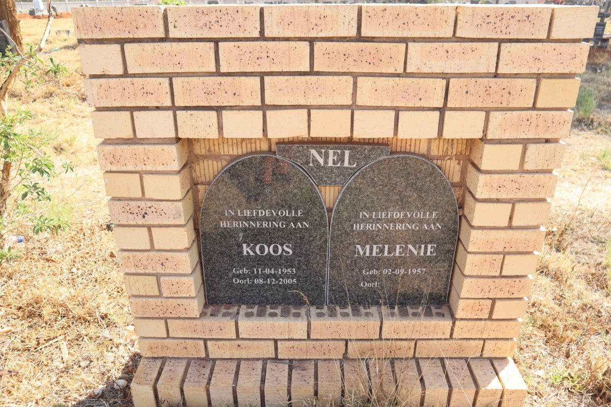 NEL Koos 1953-2005 & Melenie 1957-