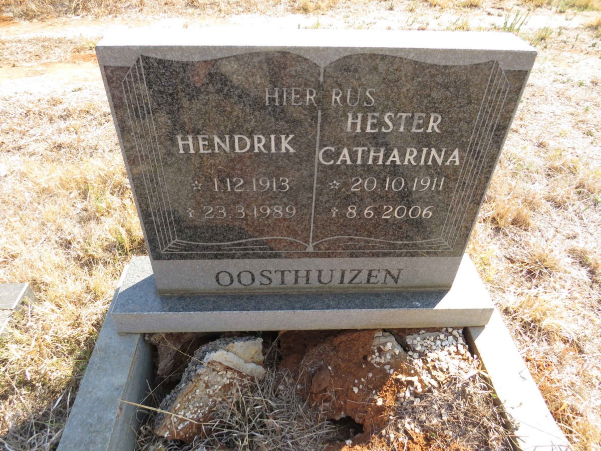OOSTHUIZEN Hendrik 1913-1989 & Hester Catharina 1911-2006