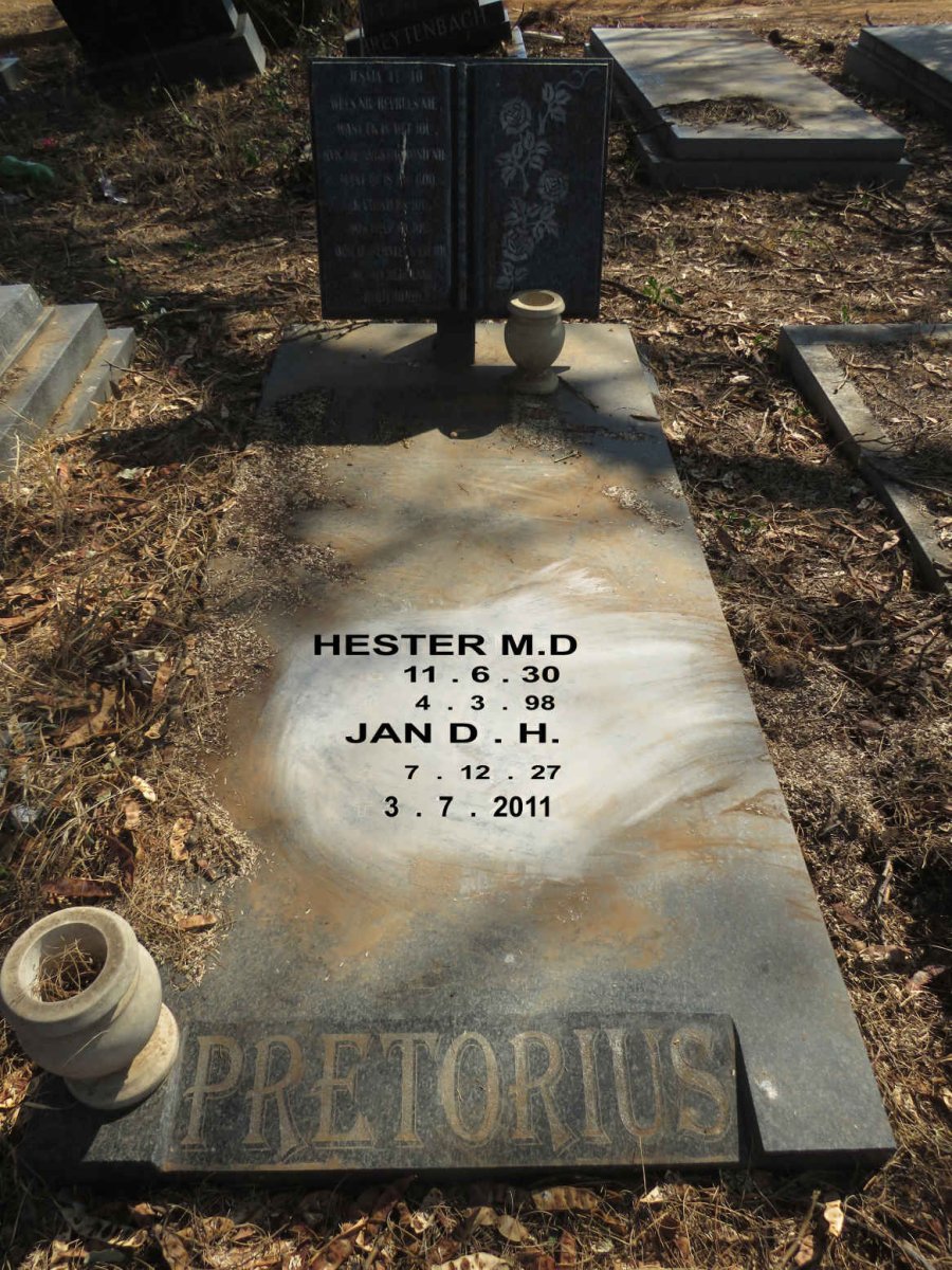 PRETORIUS Jan Daniel Hendrik 1927-2011 & Hester Maria Dorothea SMAL 1930-1998 _1