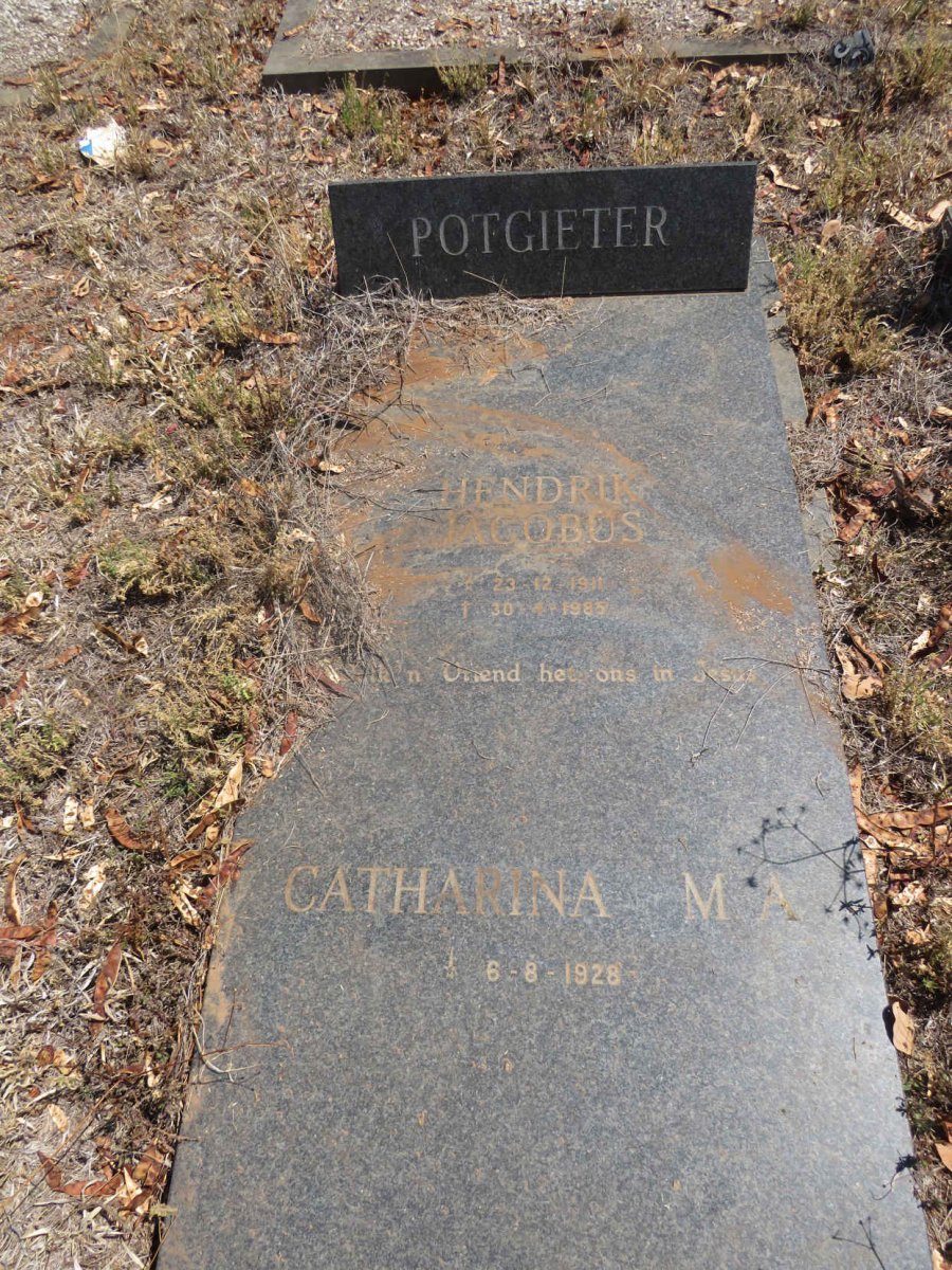 POTGIETER Hendrik Jacobus 1911-1985 & Catharina M.A. 1928-