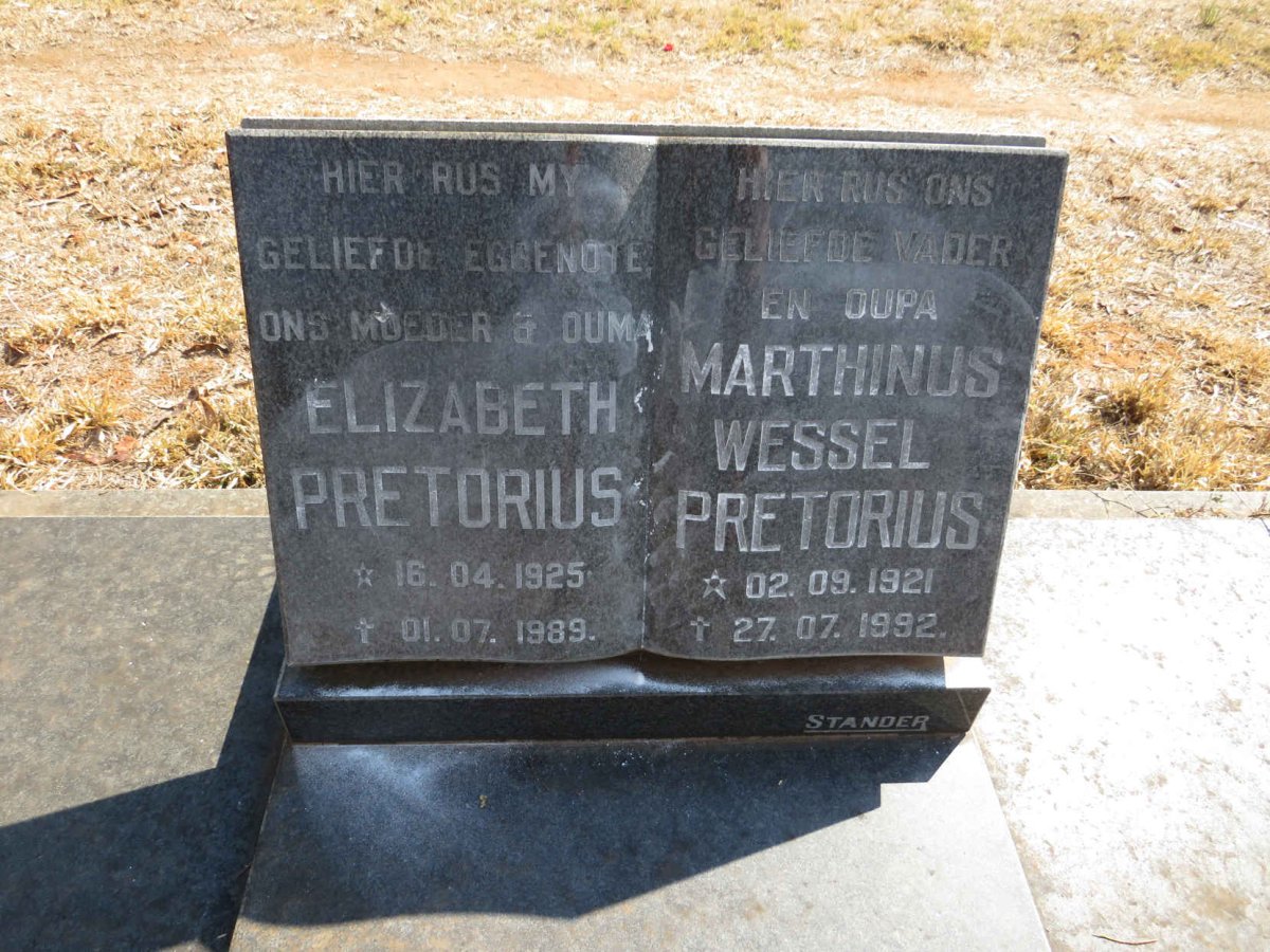PRETORIUS Marthinus Wessel 1921-1992 & Elizabeth 1925-1989