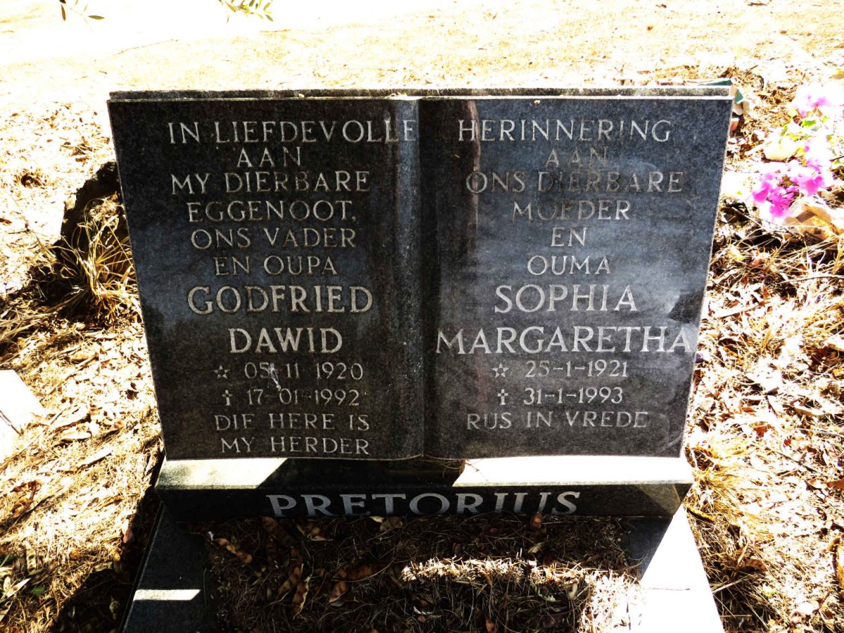 PRETORIUS Godfried Dawid 1920-1992 & Sophia Margaretha 1921-1993