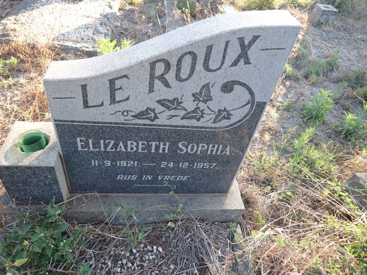 ROUX Elizabeth Sophia, le 1921-1957