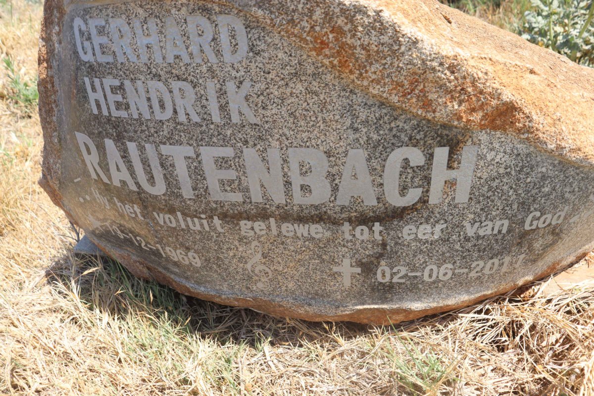RAUTENBACH Gerhard Hendrik 1969-2011