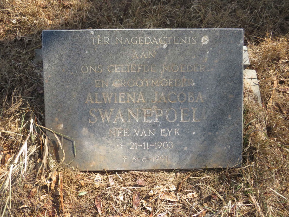 SWANEPOEL Elwiena Jacoba nee VAN EYK 1903-1991