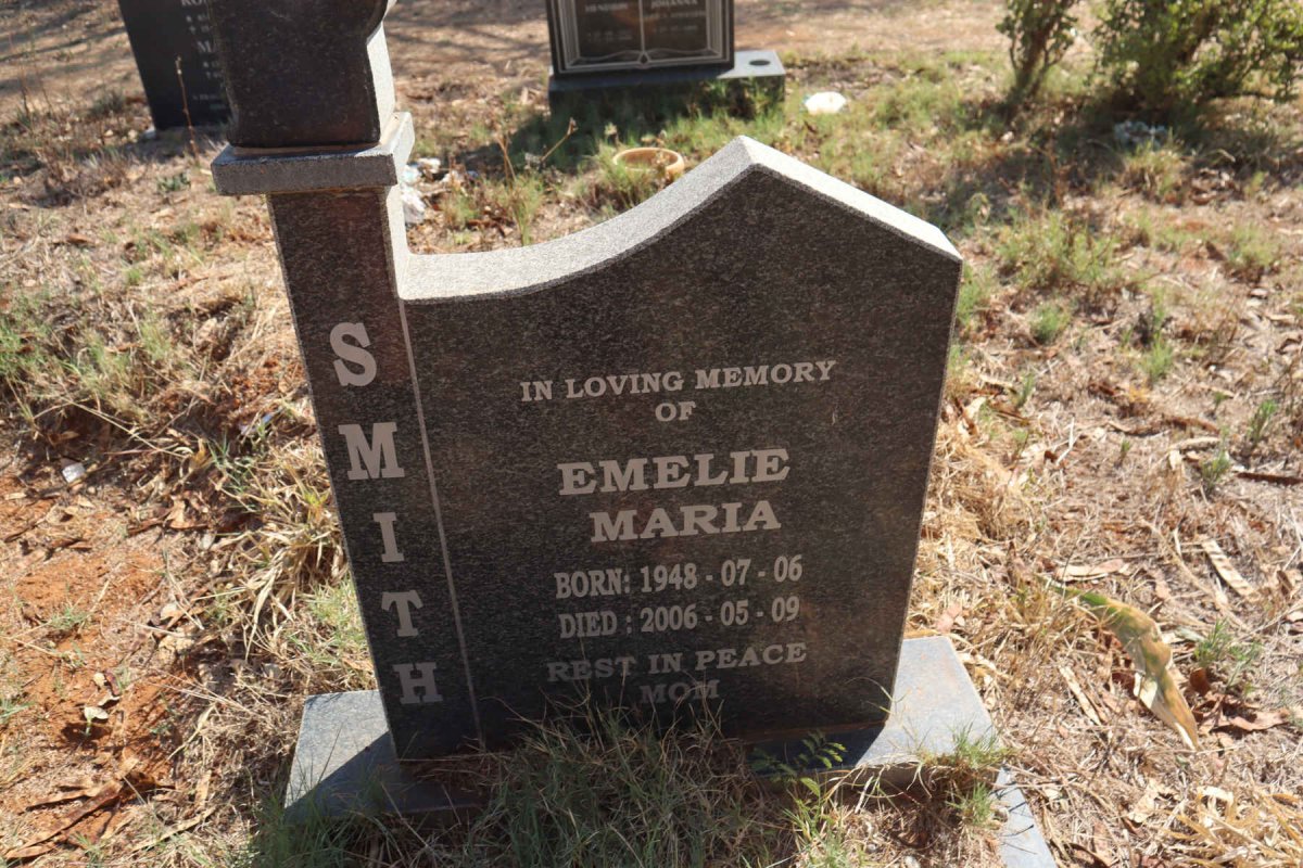 SMITH Emelie Maria 1948-2006
