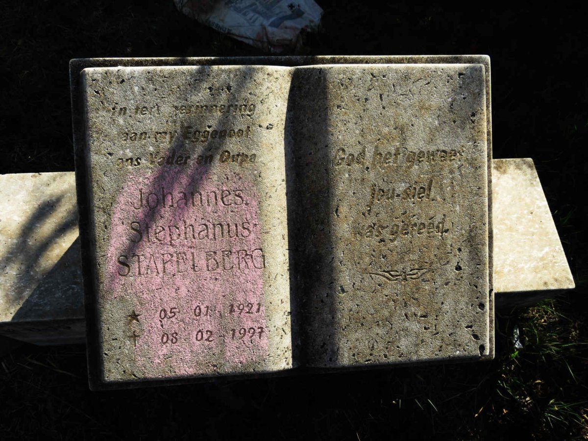 STAPELBERG Johannes Stephanus 1921-1997
