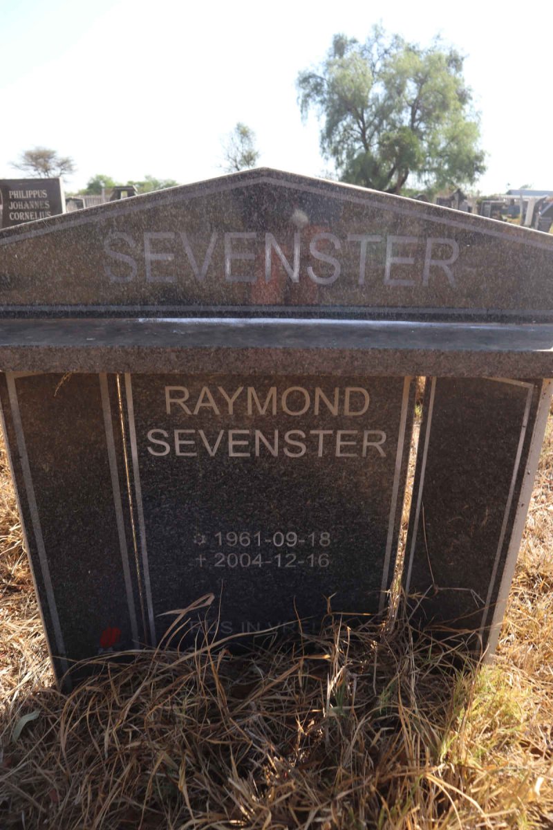 SEVENSTER Raymond 1961-2004