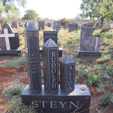 STEYN Rudolph & Alida 