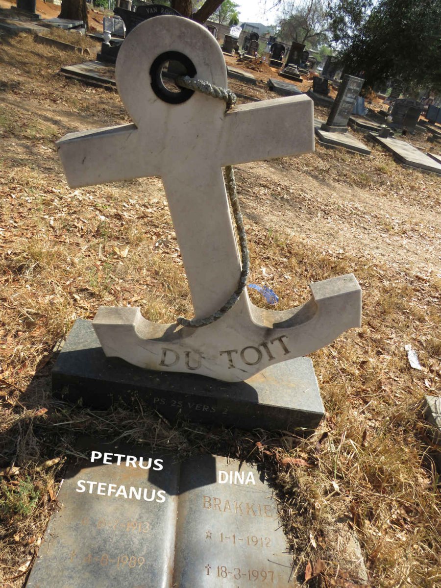 TOIT Petrus Stefanus, du 1913-1989 & Glodina Gezina Maria VAN LILL 1912-1997 _1