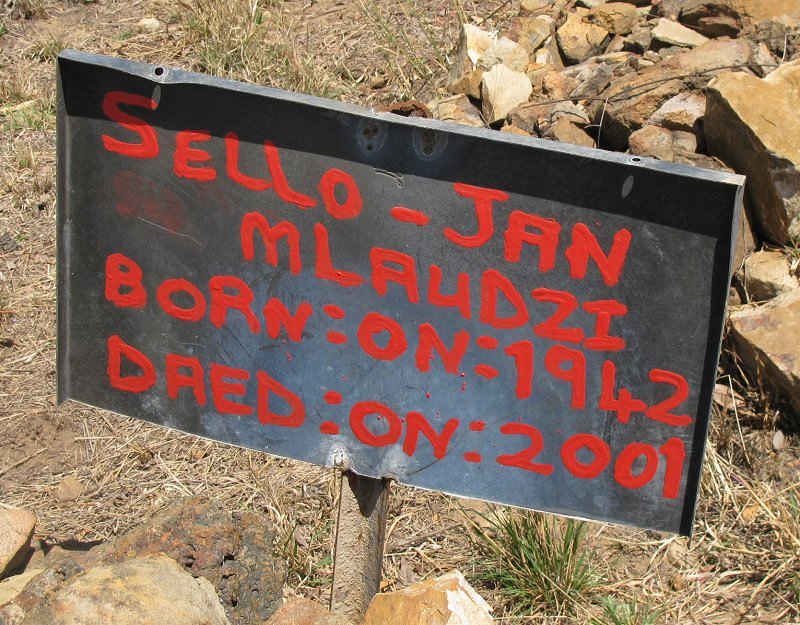 MLAUDZI Sello-Jan 1942-2001