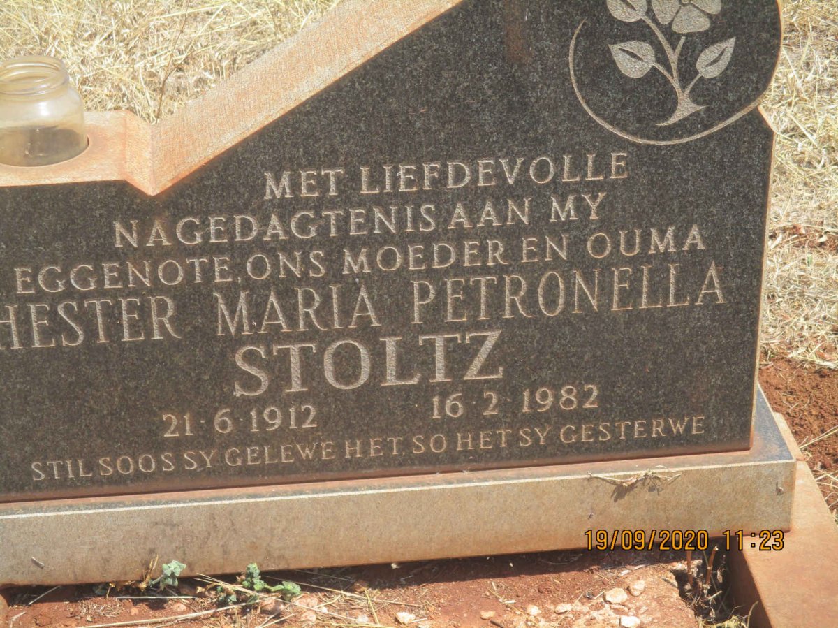 STOLTZ Coenraad Willem Frederik 1905-1986 &amp; Hester Maria Petronella 1912-1982