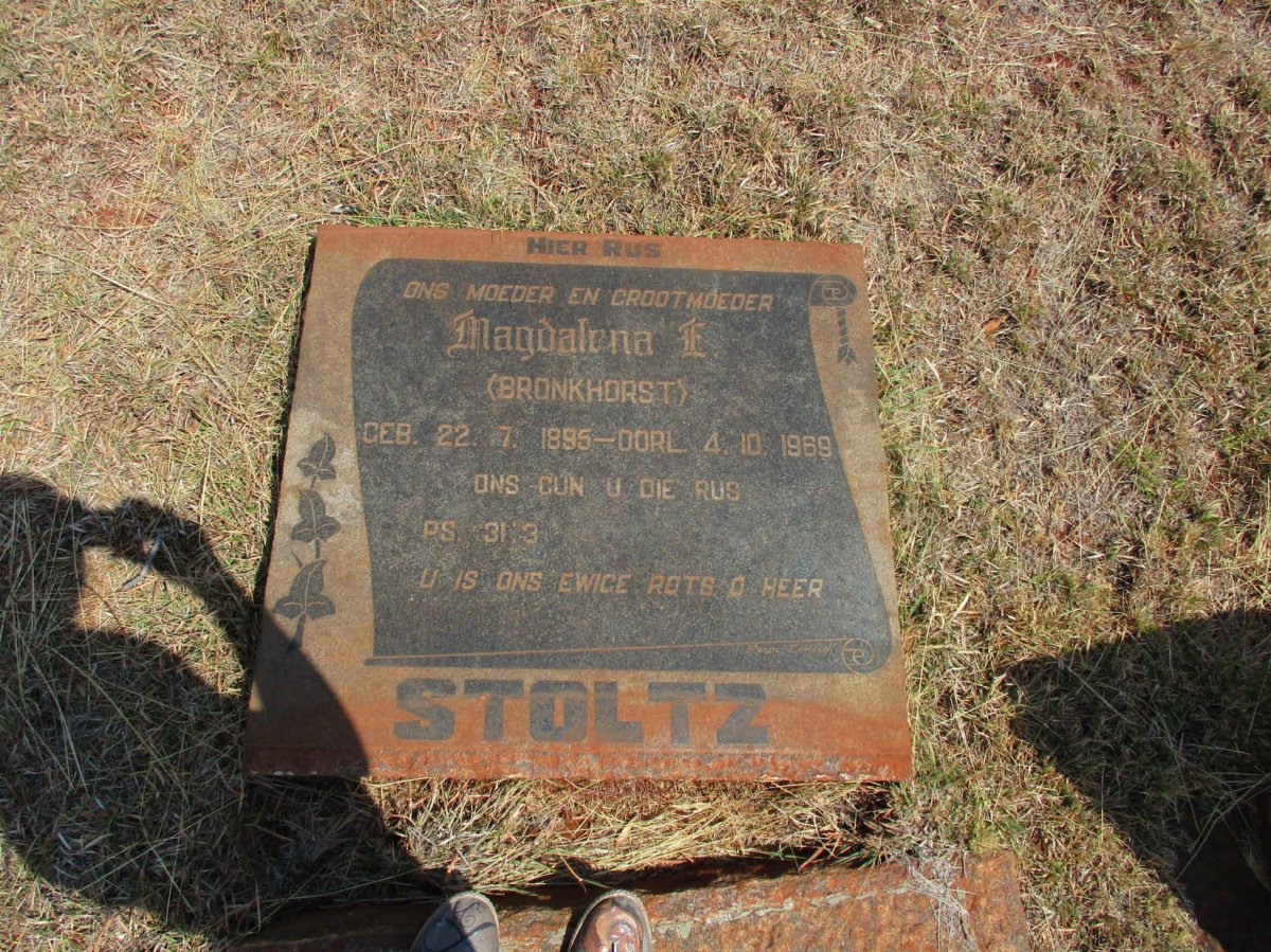 STOLTZ Magdalena E. nee BRONKHORST 1895-1969 