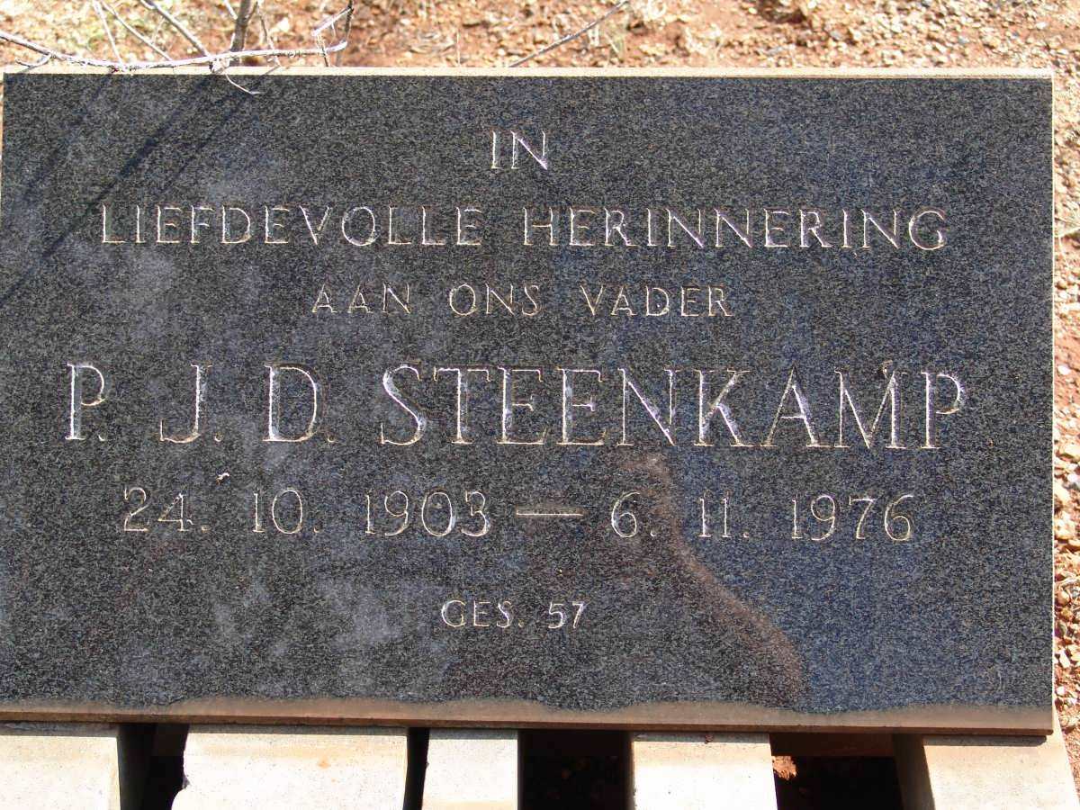STEENKAMP P.J.D. 1903-1976