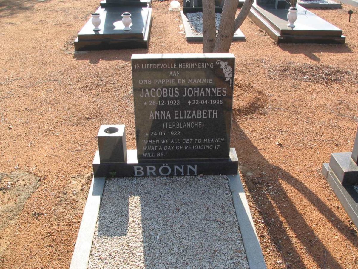 BRÖNN Jacobus Johannes 1922-1998 &amp; Anna Elizabeth TERBLANCHE 1922-