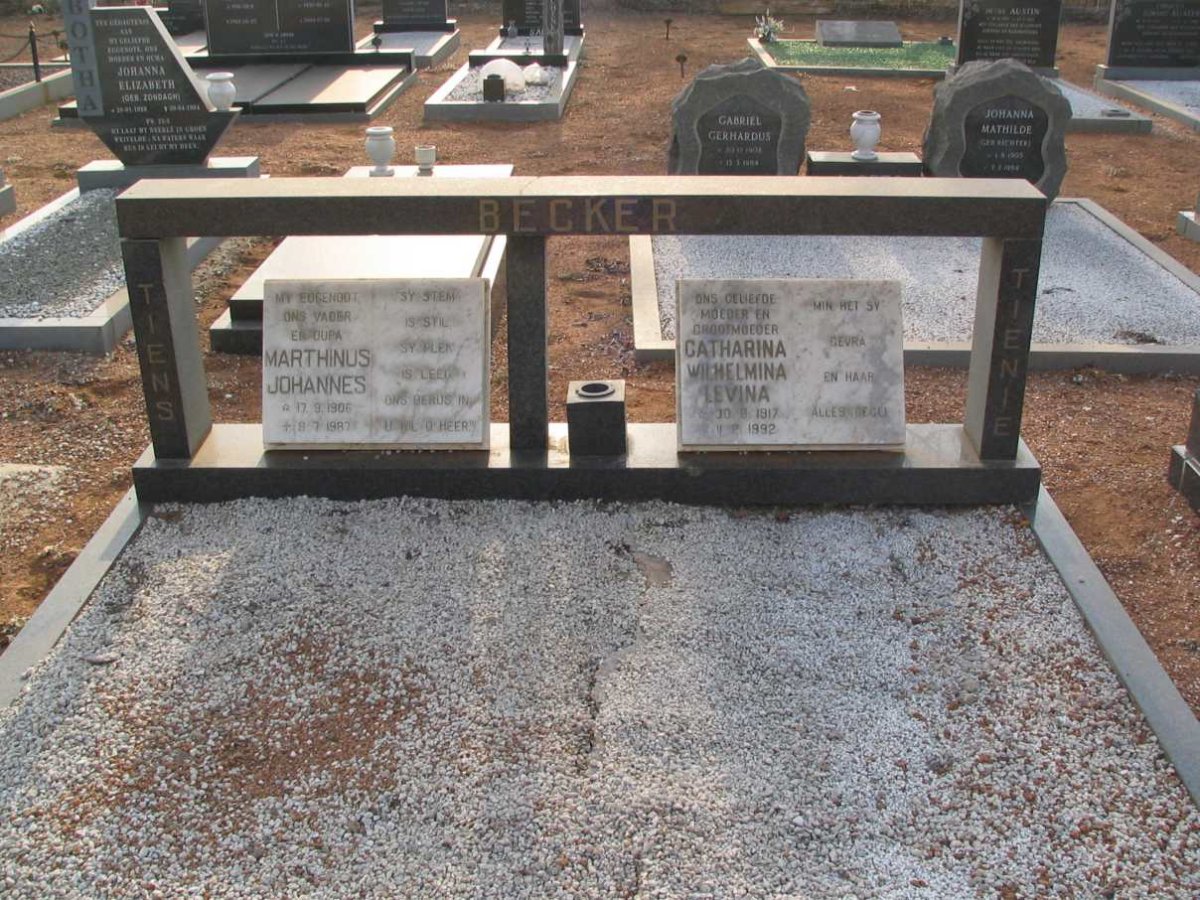 BECKER Marthinus Johannes 1906-1987 &amp; Catharina Wilhelmina Levina 1917-1992