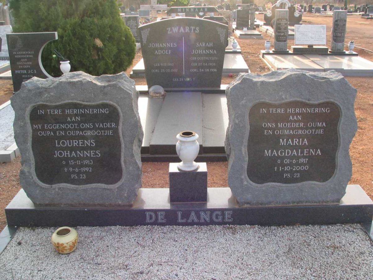 LANGE Lourens Johannes, de 1913-1992 &amp; Maria Magdalena 1917-200