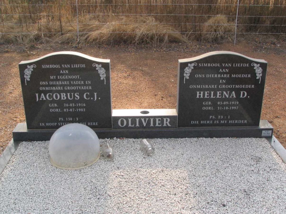 OLIVIER Jacobus C.J. 1916-1982 &amp; HELENA D. 1919-1997