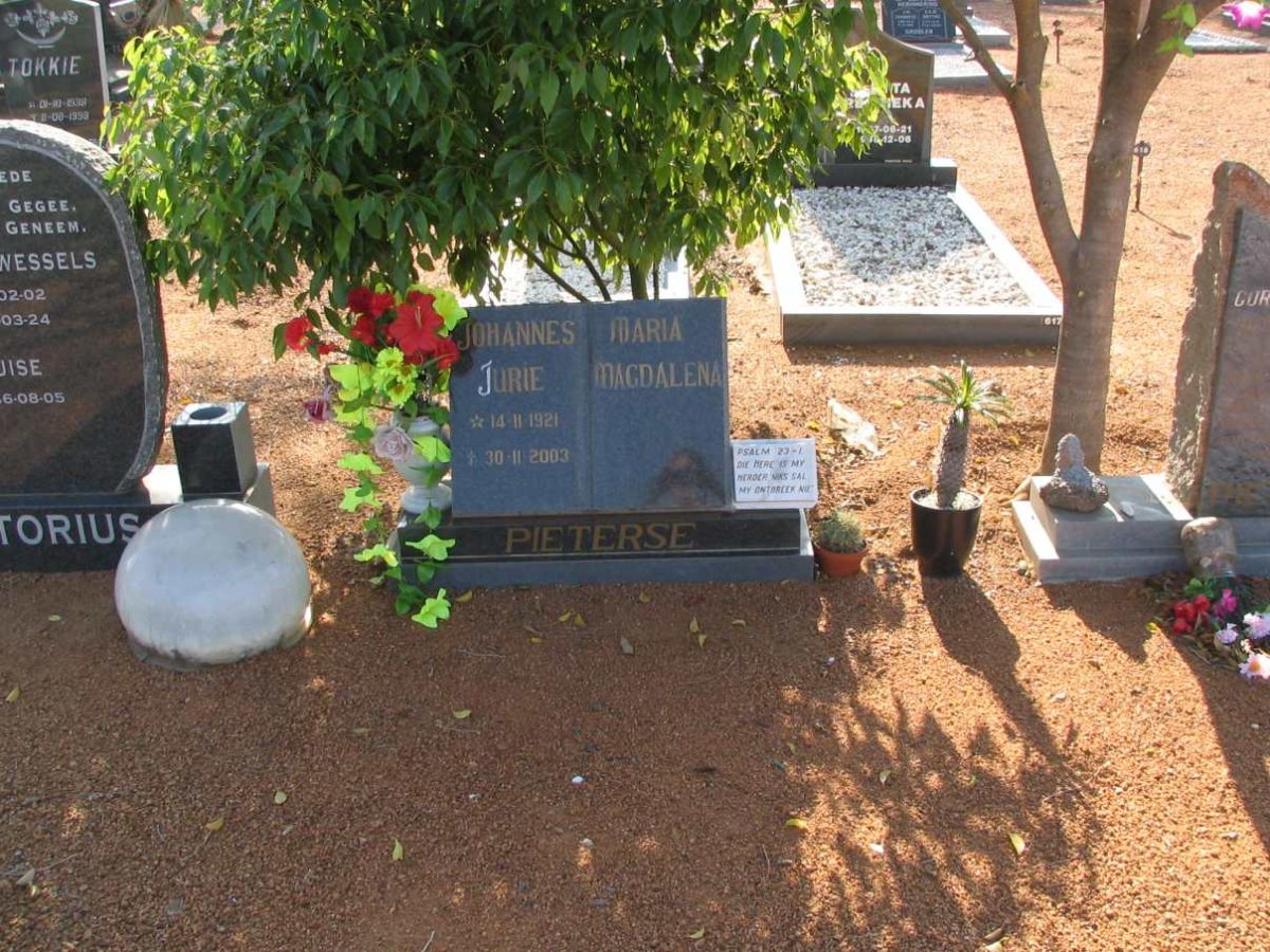 PIETERSE Johannes Jurie 1921-2003 &amp; Maria Magdalena