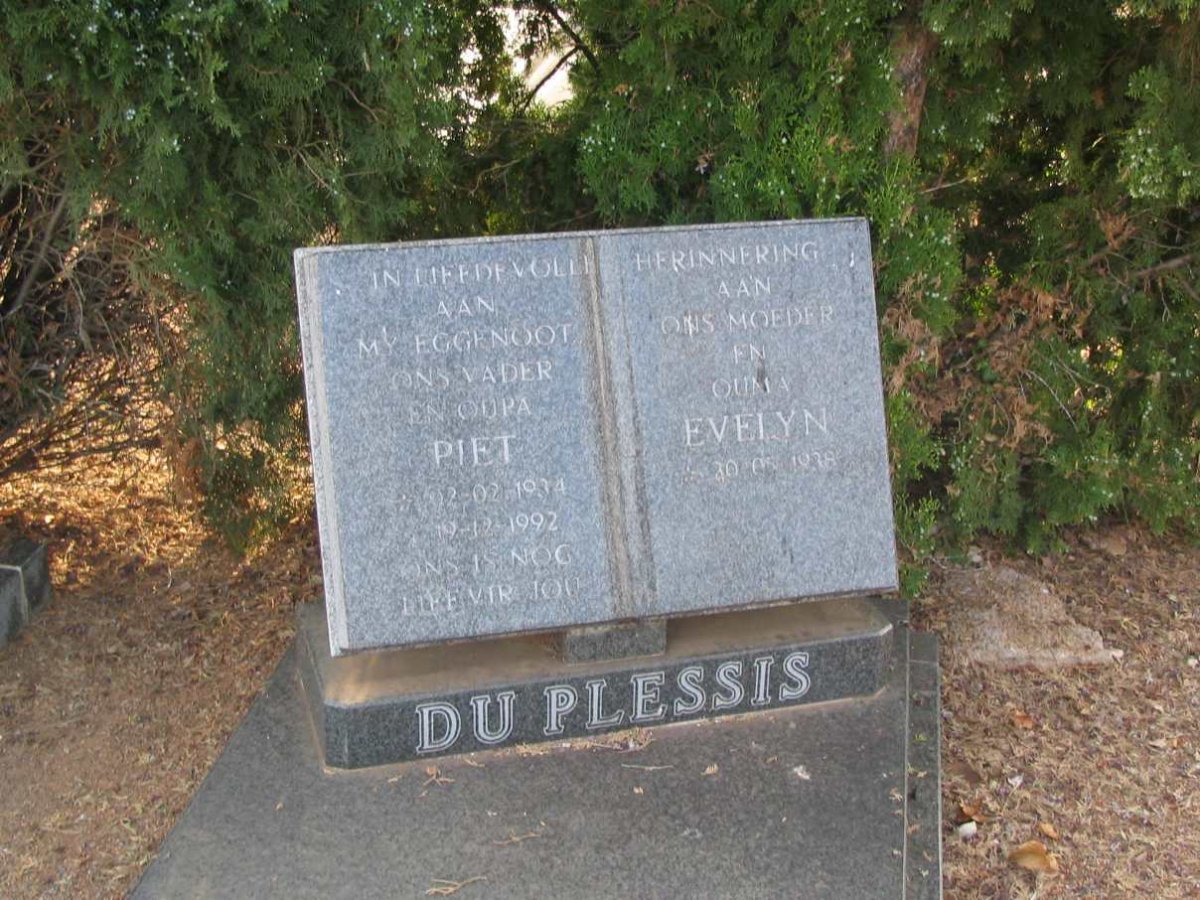 PLESSIS Piet, du 1934-1992 &amp; Evelyn 1938-