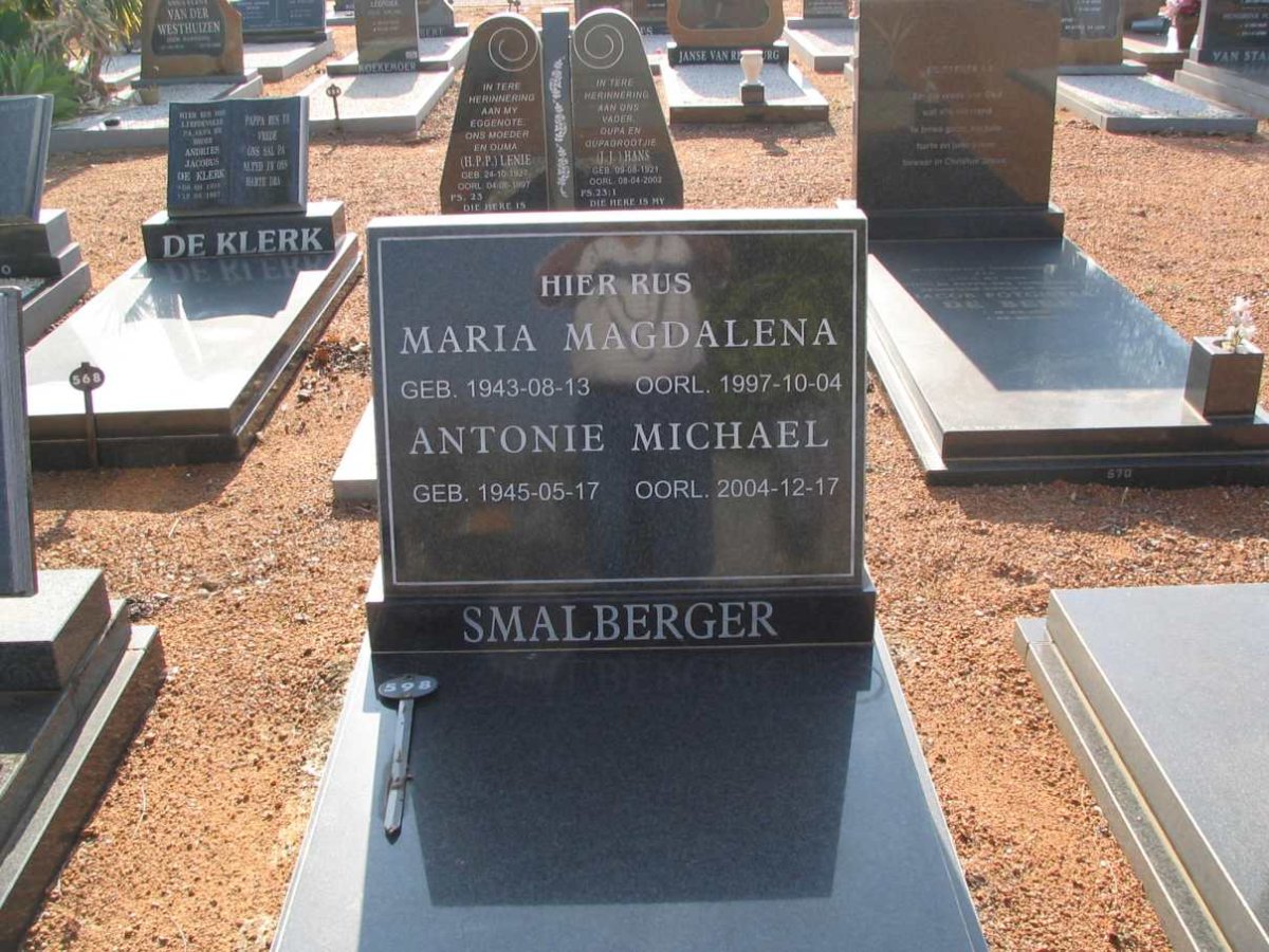 SMALBERGER Antonie Micheal 1945-2004 &amp; Maria Magdalena 1943-1997