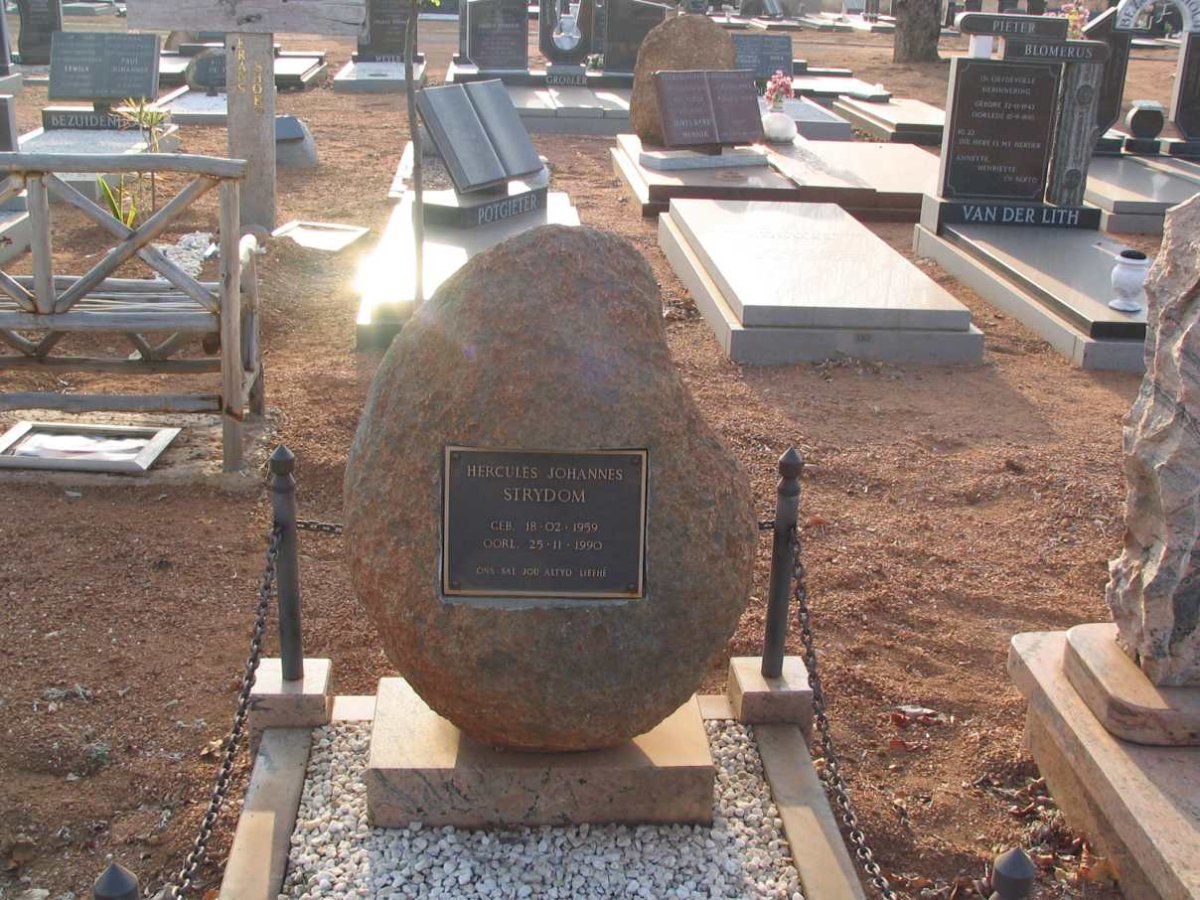 STRYDOM Hercules 1929-1990