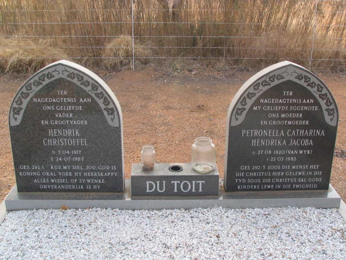 TOIT Hendrik Christoffel, du 1917-1987 &amp; Petronella Catharina Hendrika Jacoba VAN WYK 1920-1982