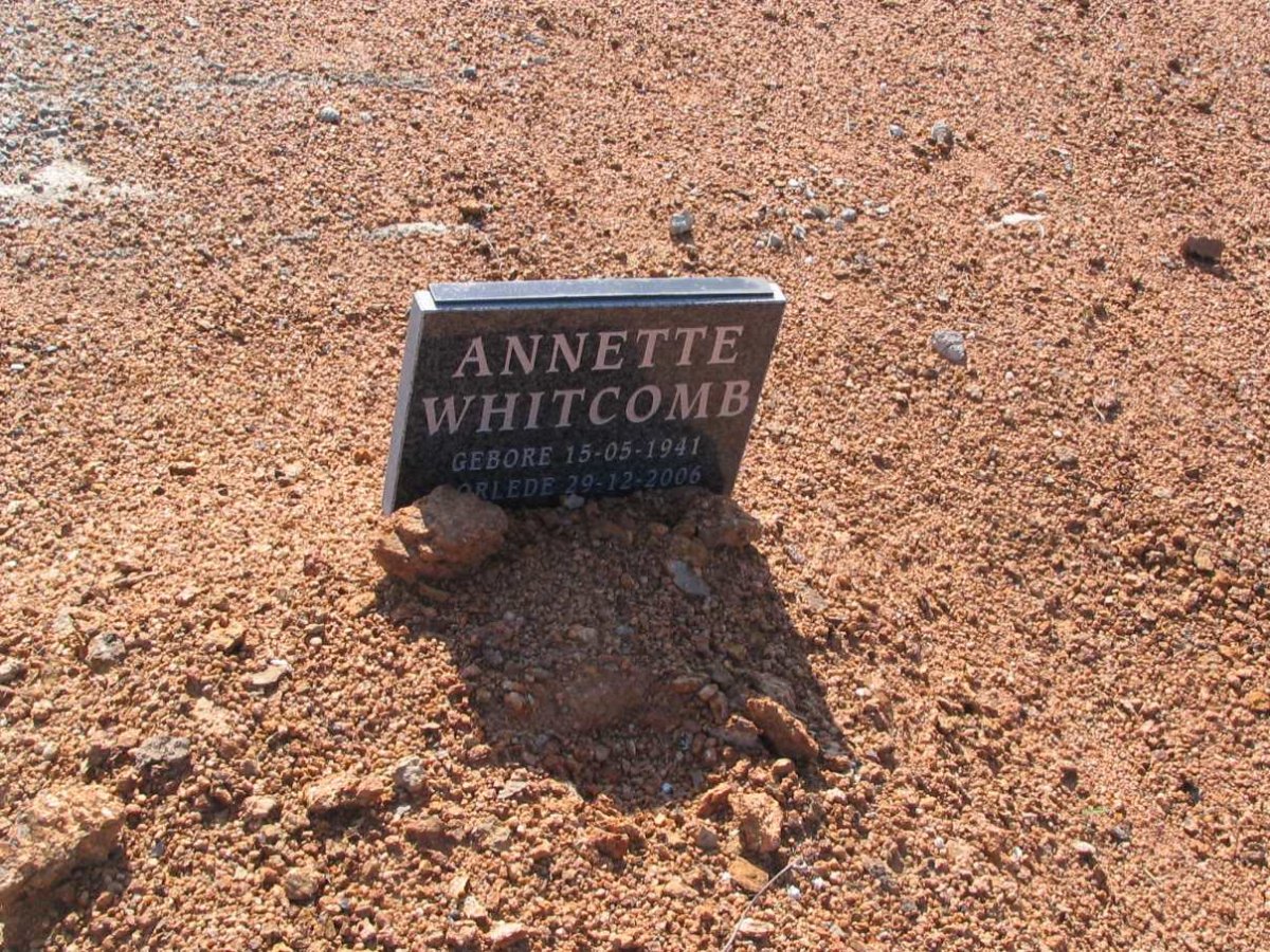 WHITCOMB Annette 1941-2006