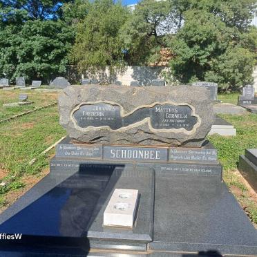 SCHOONBEE Johannes Frederik 1899-1974 & Matthys Cornelia PRETORIUS 1905-1970