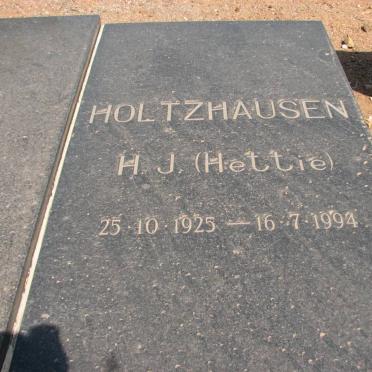 HOLTZHAUSEN S.P.F. 1921-1975 &amp; H.J. 1925-1994 _2